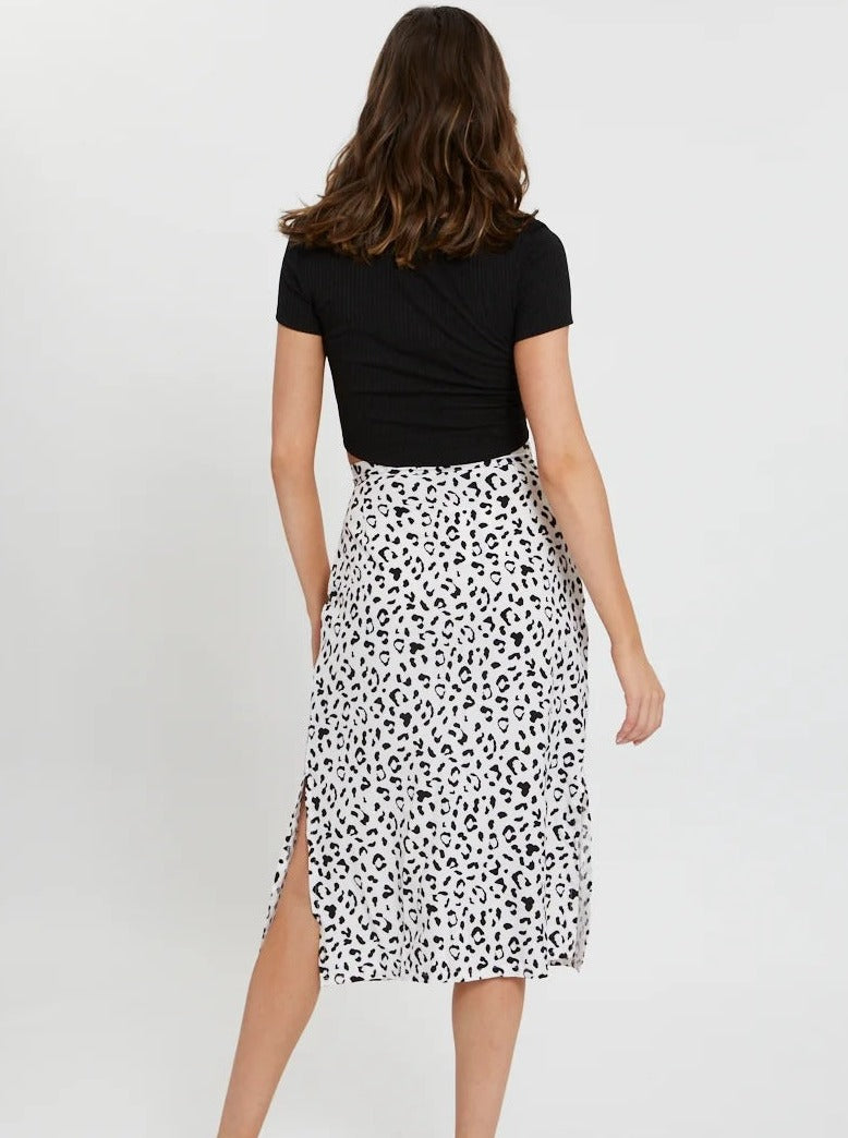 Leopard Print Chiffon High Waist Slit Skirt
