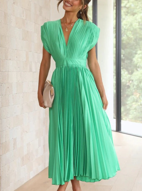 Grøn afslappet plisseret kjole med V-hals 