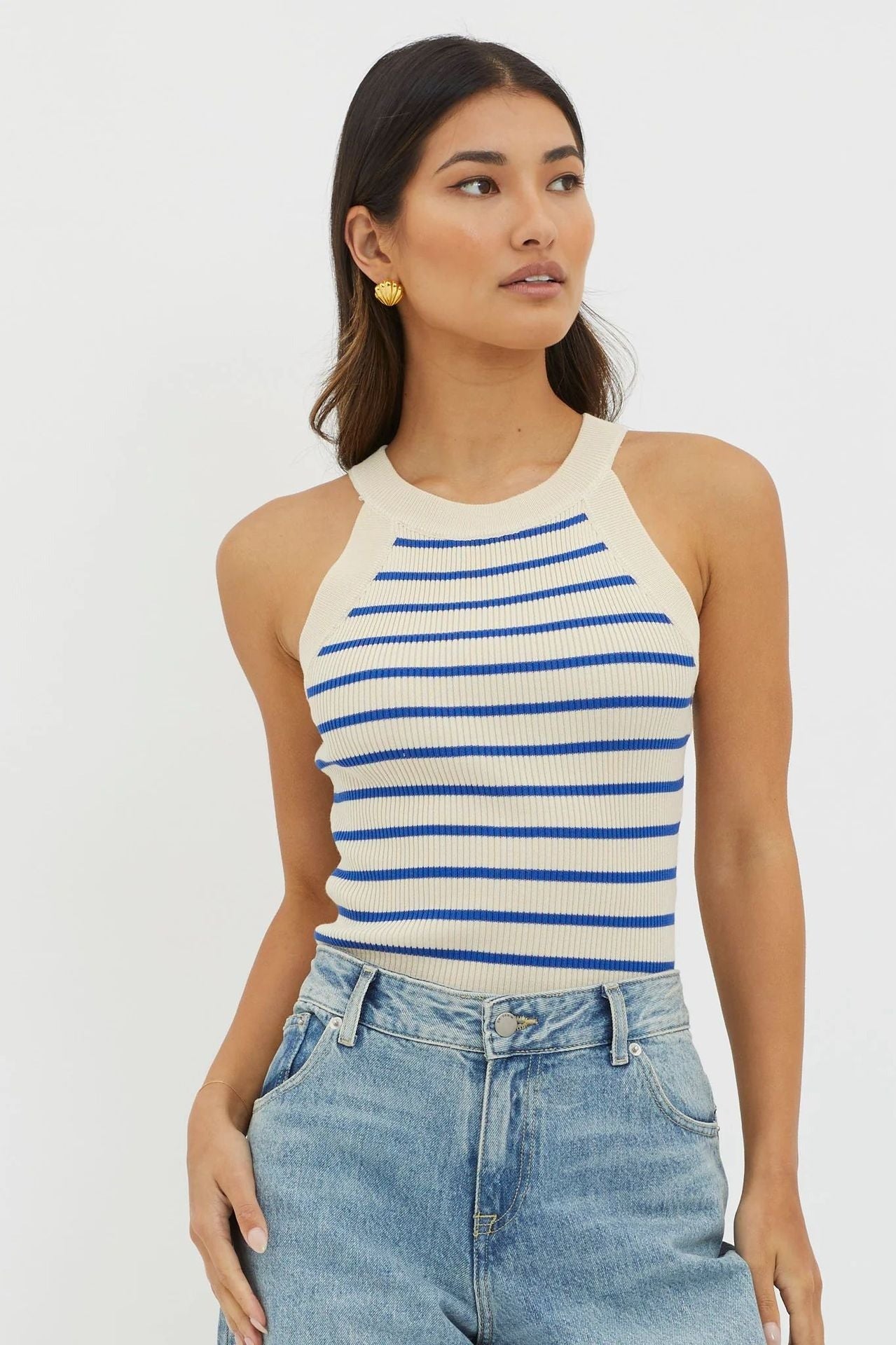 Sleeveless Striped Knitted Shirt