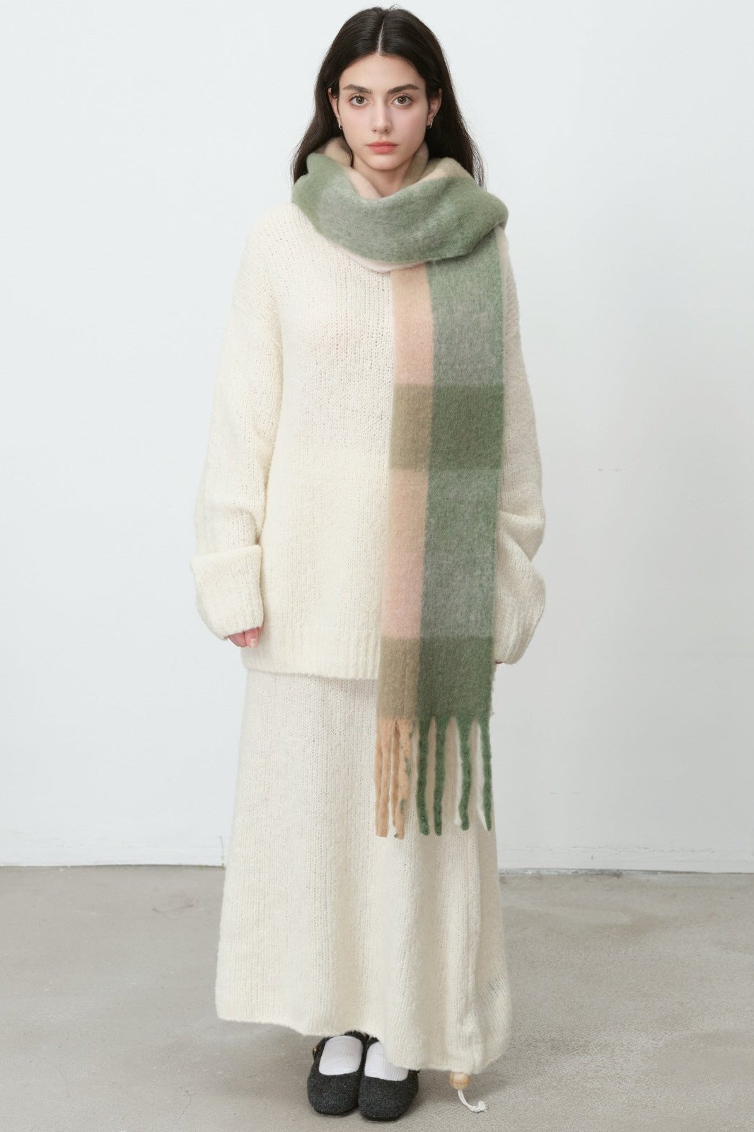 Casual Pastel Green Plaid Tassel Long Scarf