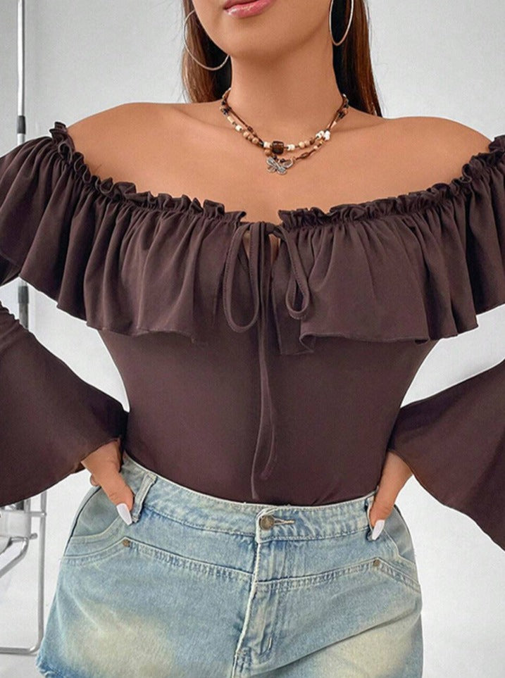 One-Line Collar Ruffled Trumpet Sexy Top