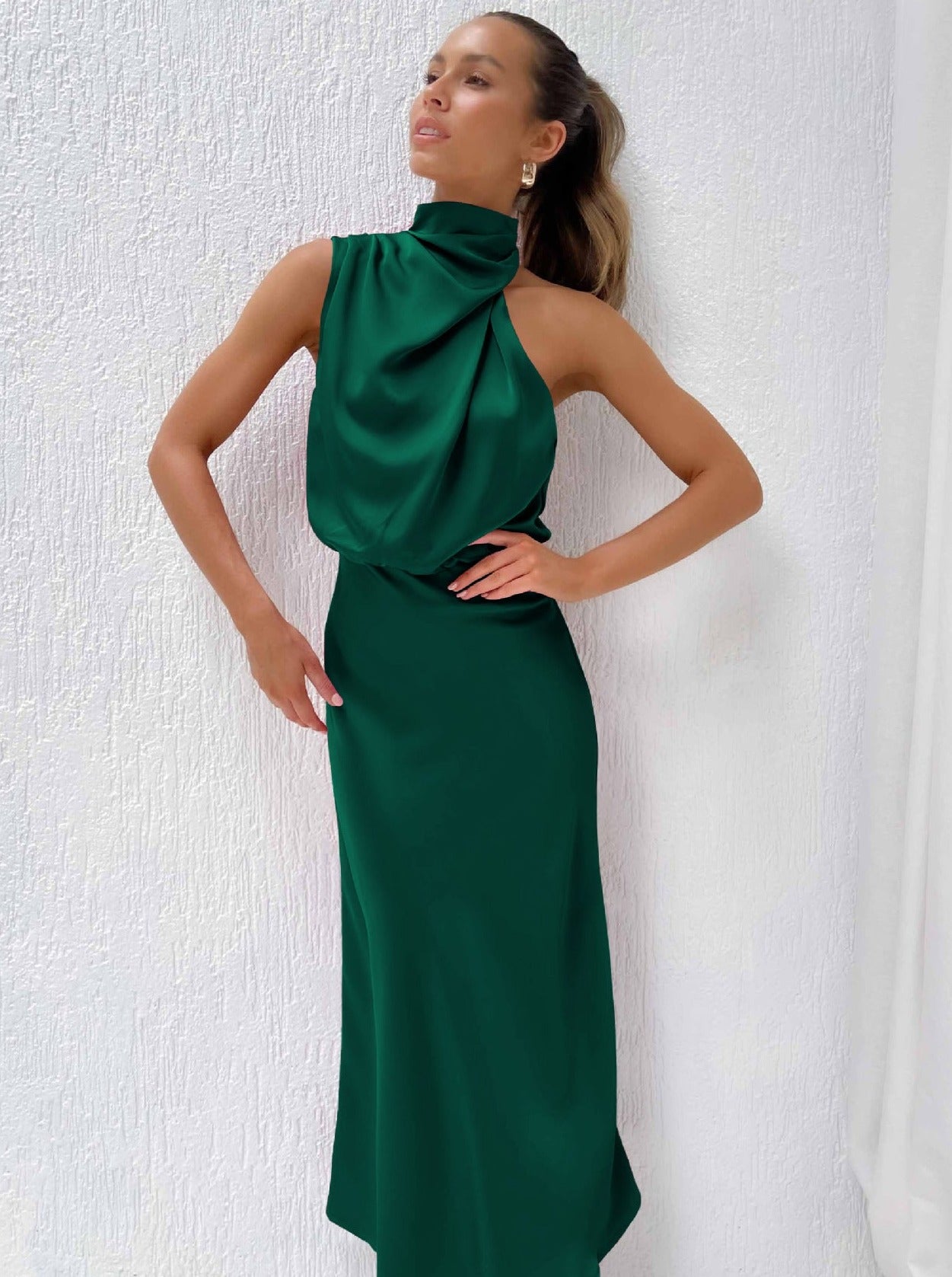 Elegant Deep Green Halter Neck Dress