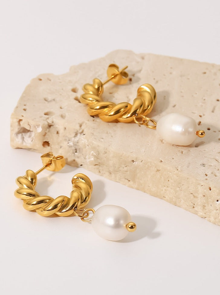 Gold Plated Spiral Earring with Pearl