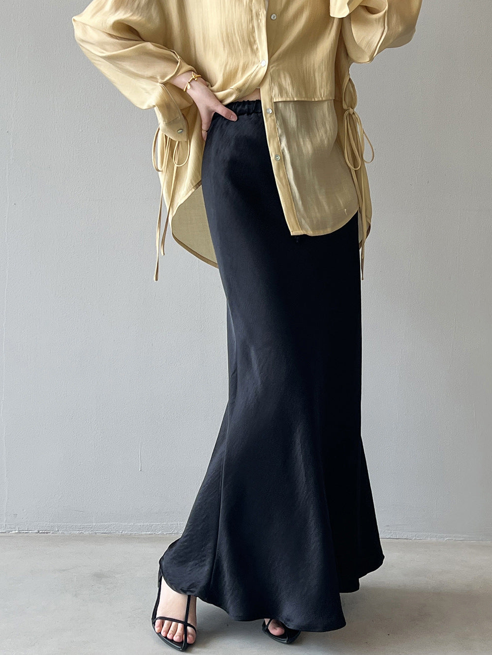 Simple Black Drawstring Temperament Hip Long Skirt