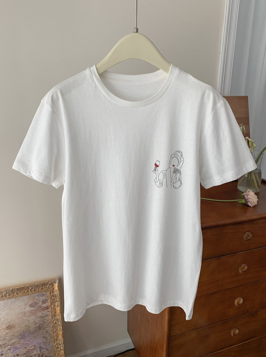 Minimalist Print Round Neck Short Sleeve Shirt