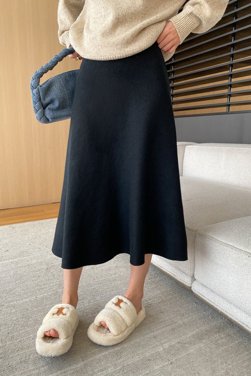 Elegant Elastic Waist A-Line Midi Skirt