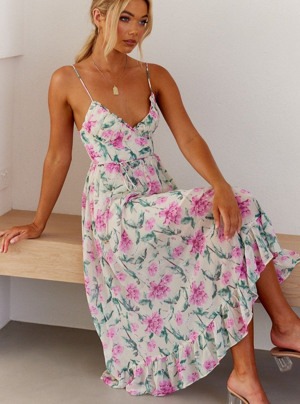 Cute Floral Printed Sleeveless Maxi Dress