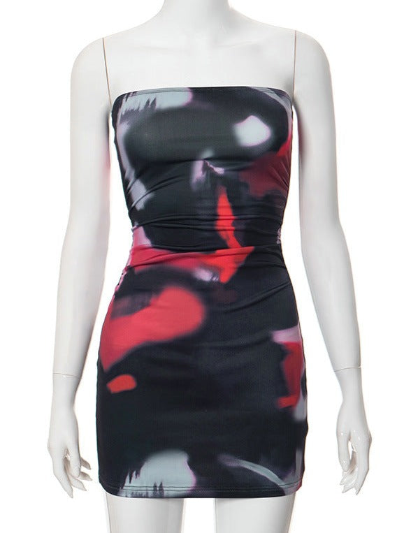 Abstrakt trykt tube mini kjole