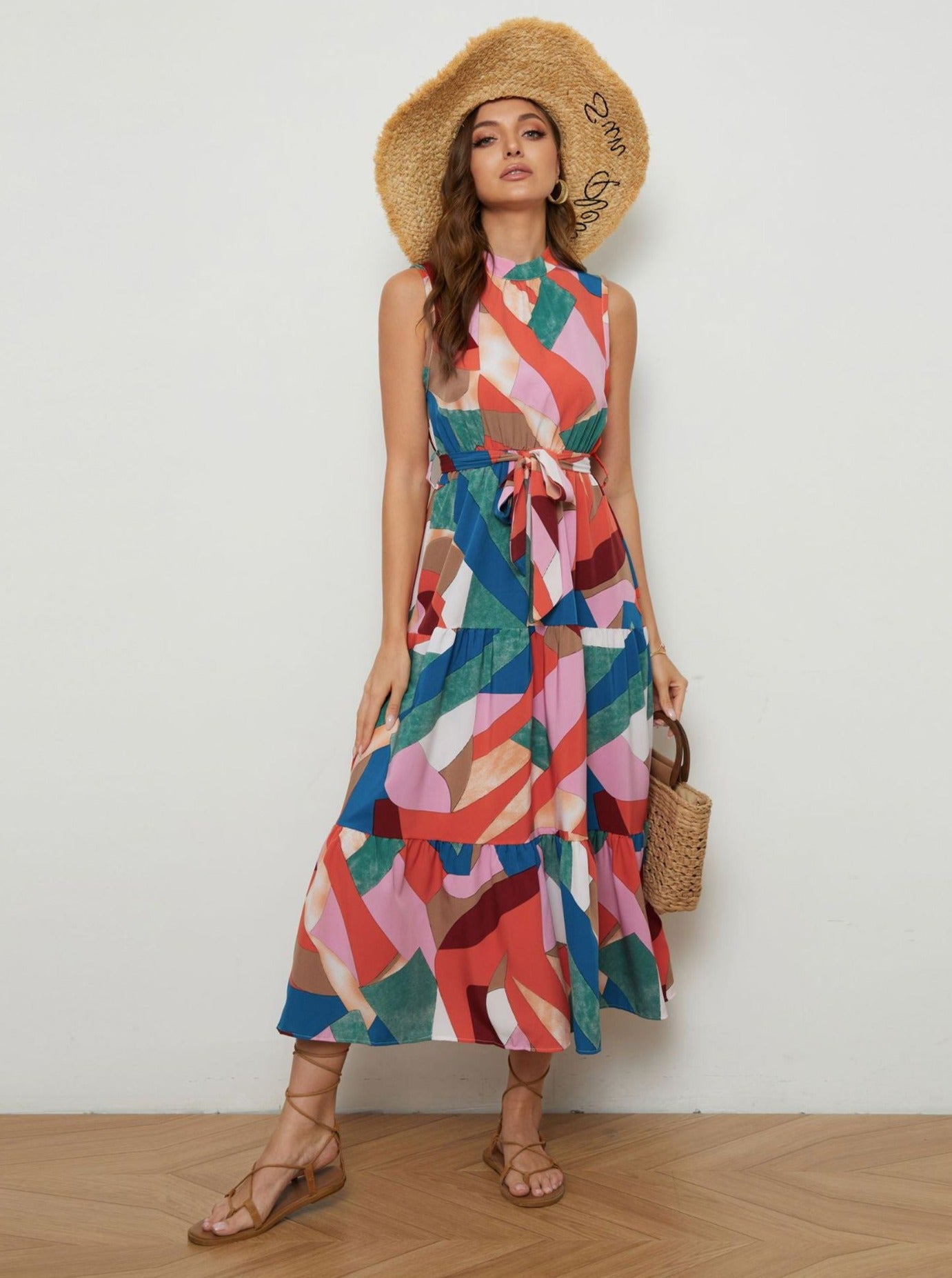 Geometrisk trykt ærmeløs kjole med snørebånd 