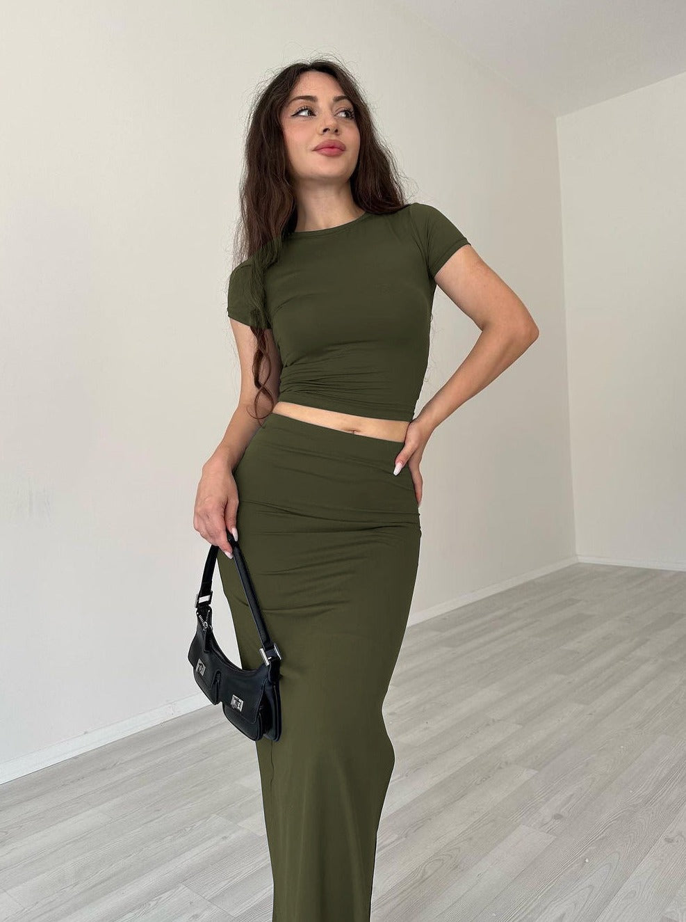 Casual Green Round Neck Crop Top and Skirt Set