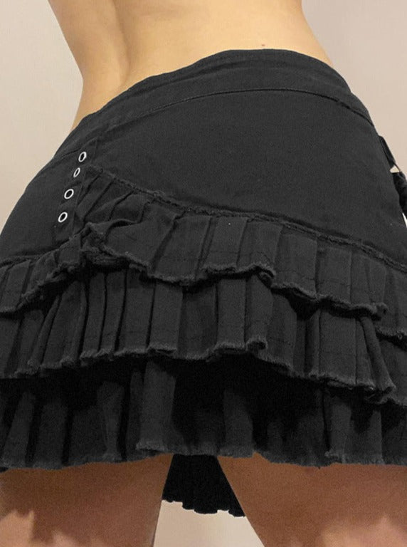 Plisseret Street-nederdel i mørk stil 