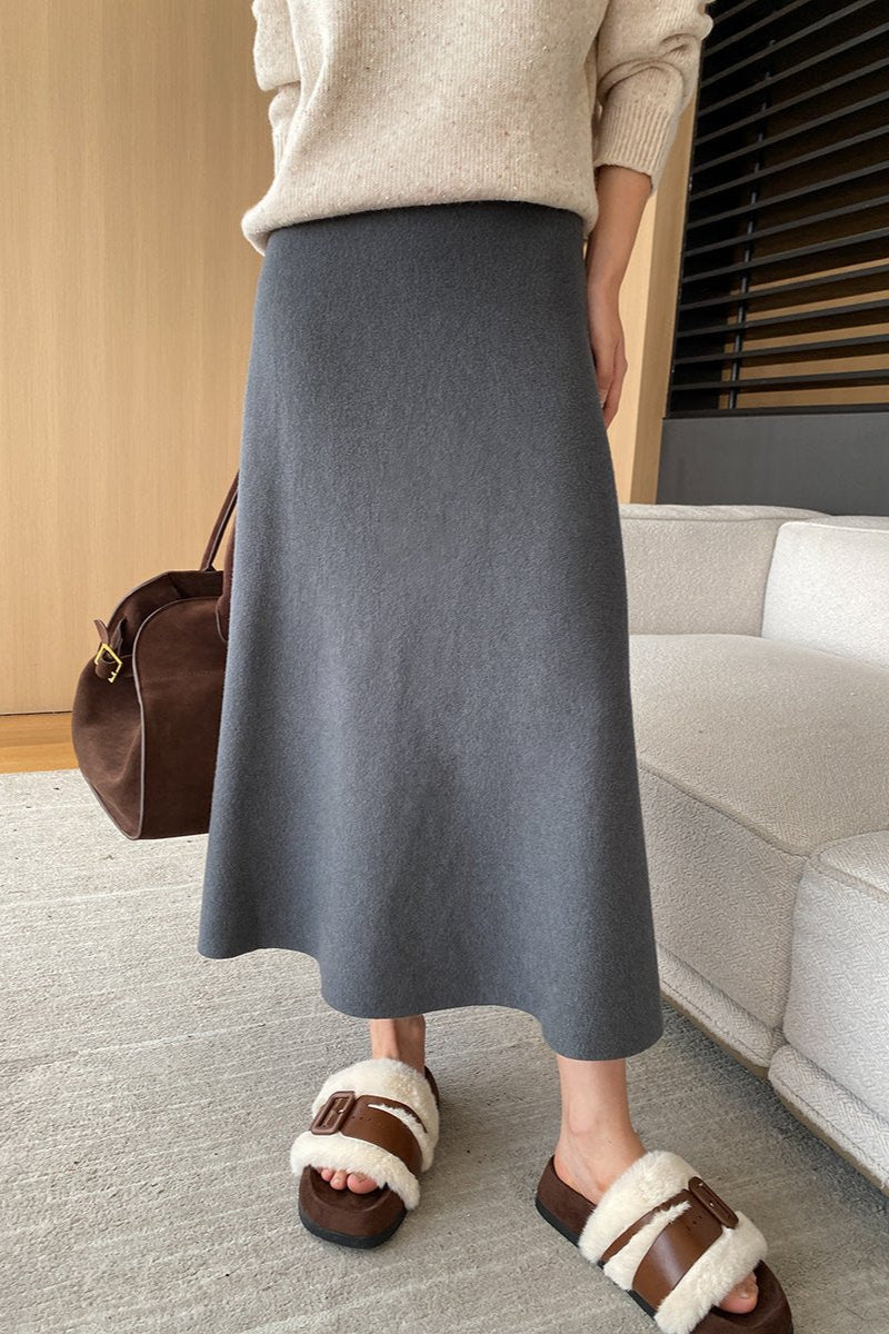 Elegant Elastic Waist A-Line Midi Skirt