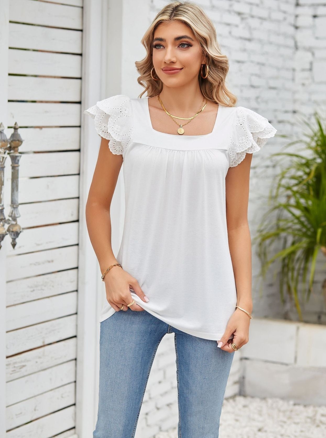 White Lace Stitching Square Collar Petal Short-Sleeved Shirt