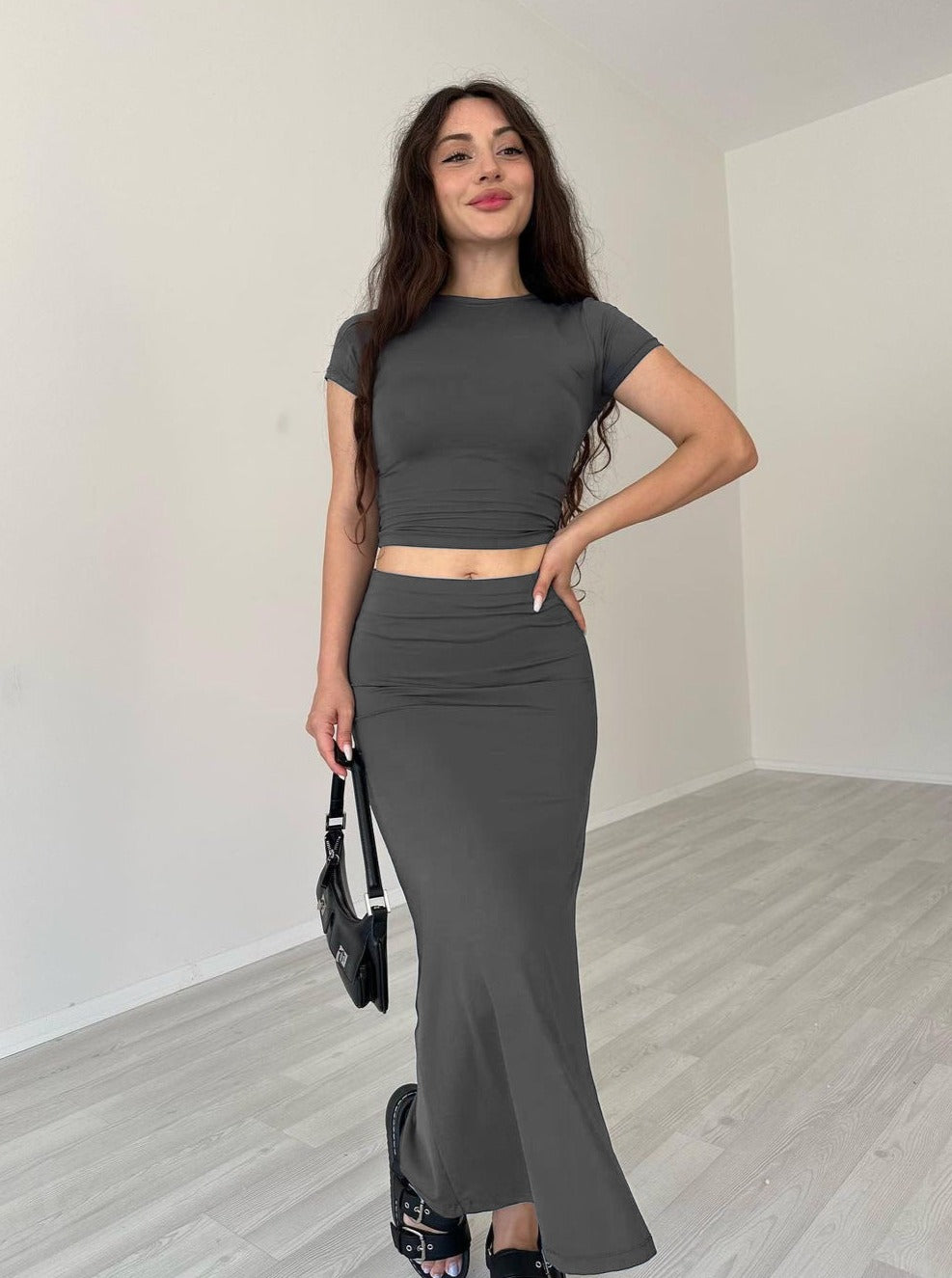 Casual Gray Round Neck Crop Top and Skirt Set