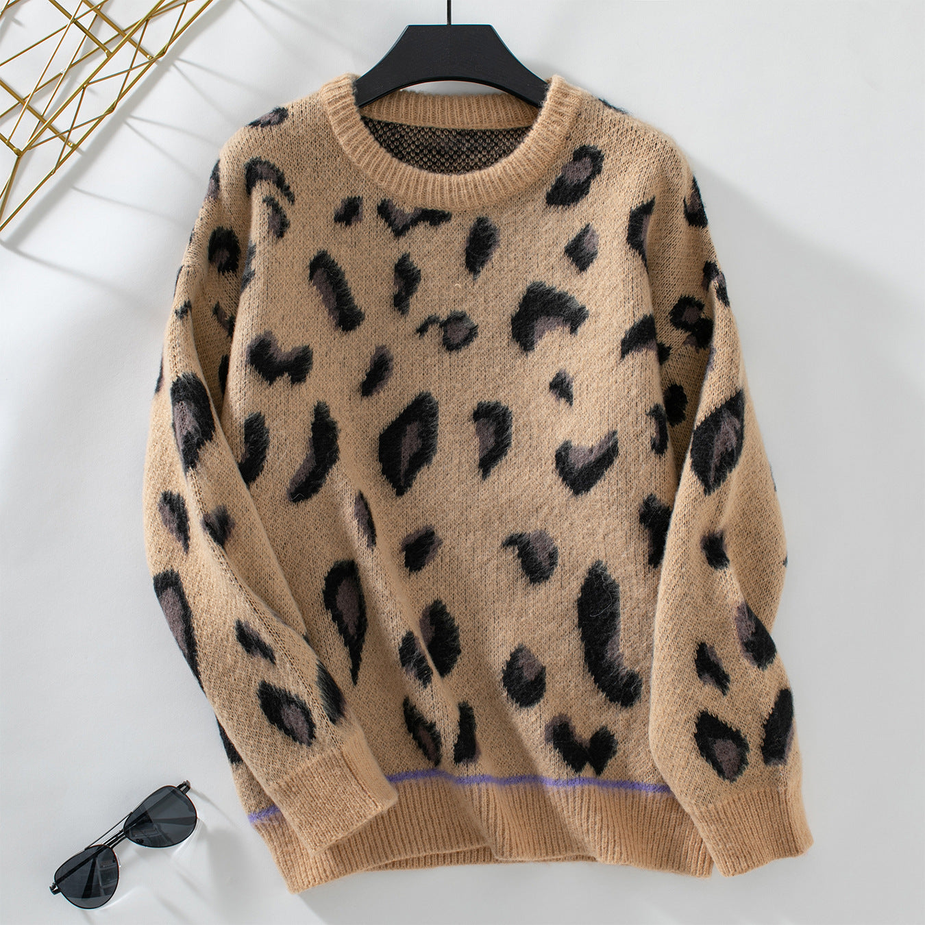 Elegant Long Sleeve Leopard Print Pullover Sweater