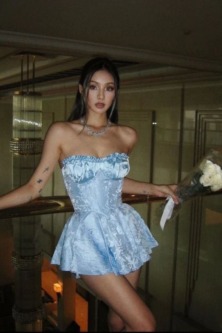 Sexy Strapless Silk Laced Bust Flared Mini Dress