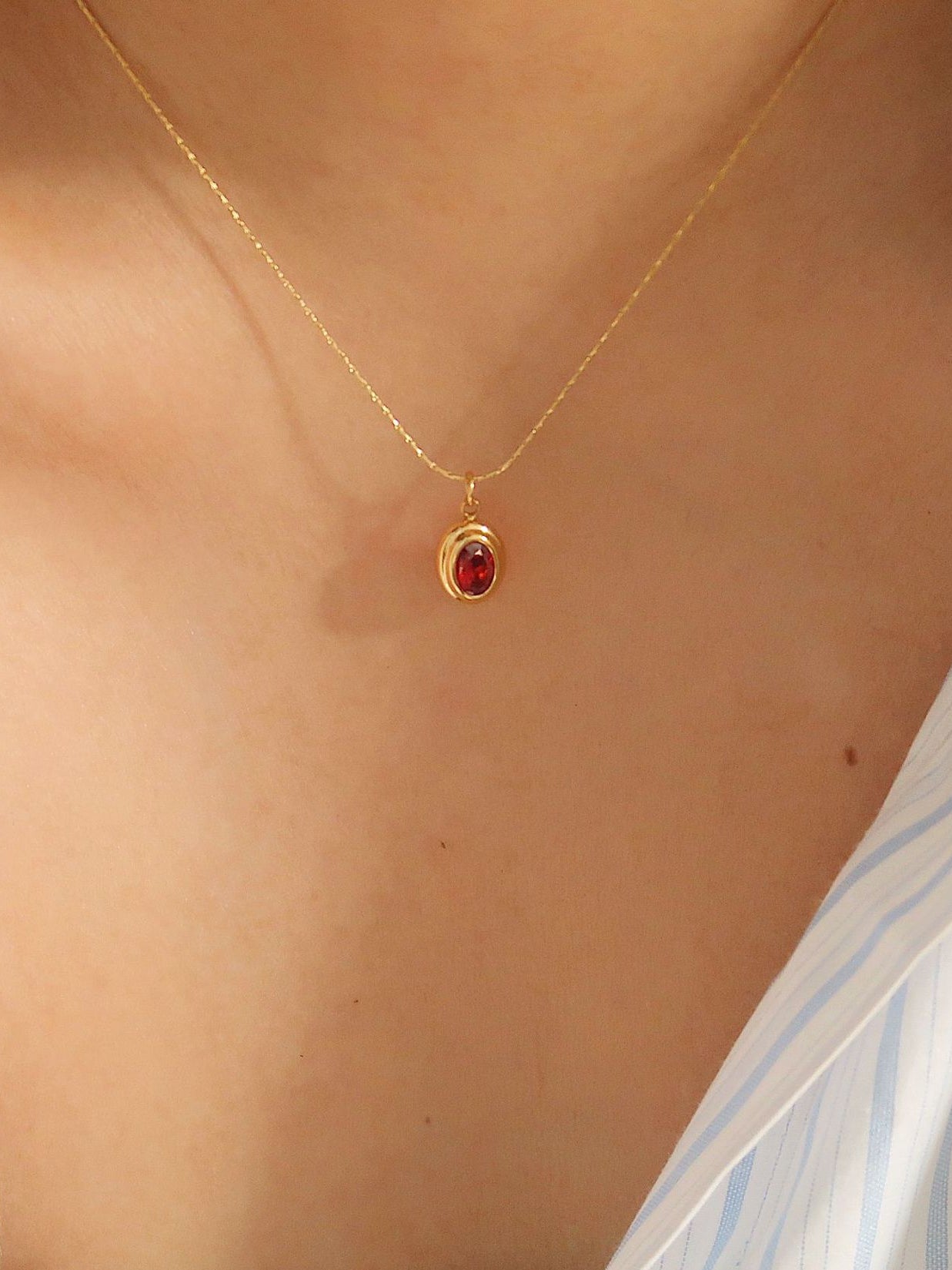 18K Gold Plated Zircon Oval Pendant Necklace